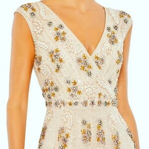 NEW Mac Duggal formal event or Wedding Gown SZ 24